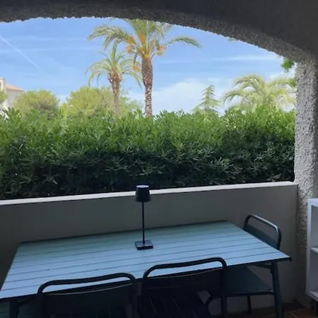 La Petite Madrague Apartamento *